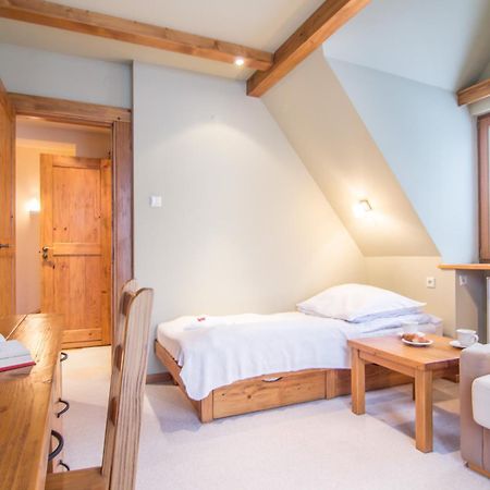Apartamenty Chata Pod Reglami Zakopane Exterior foto