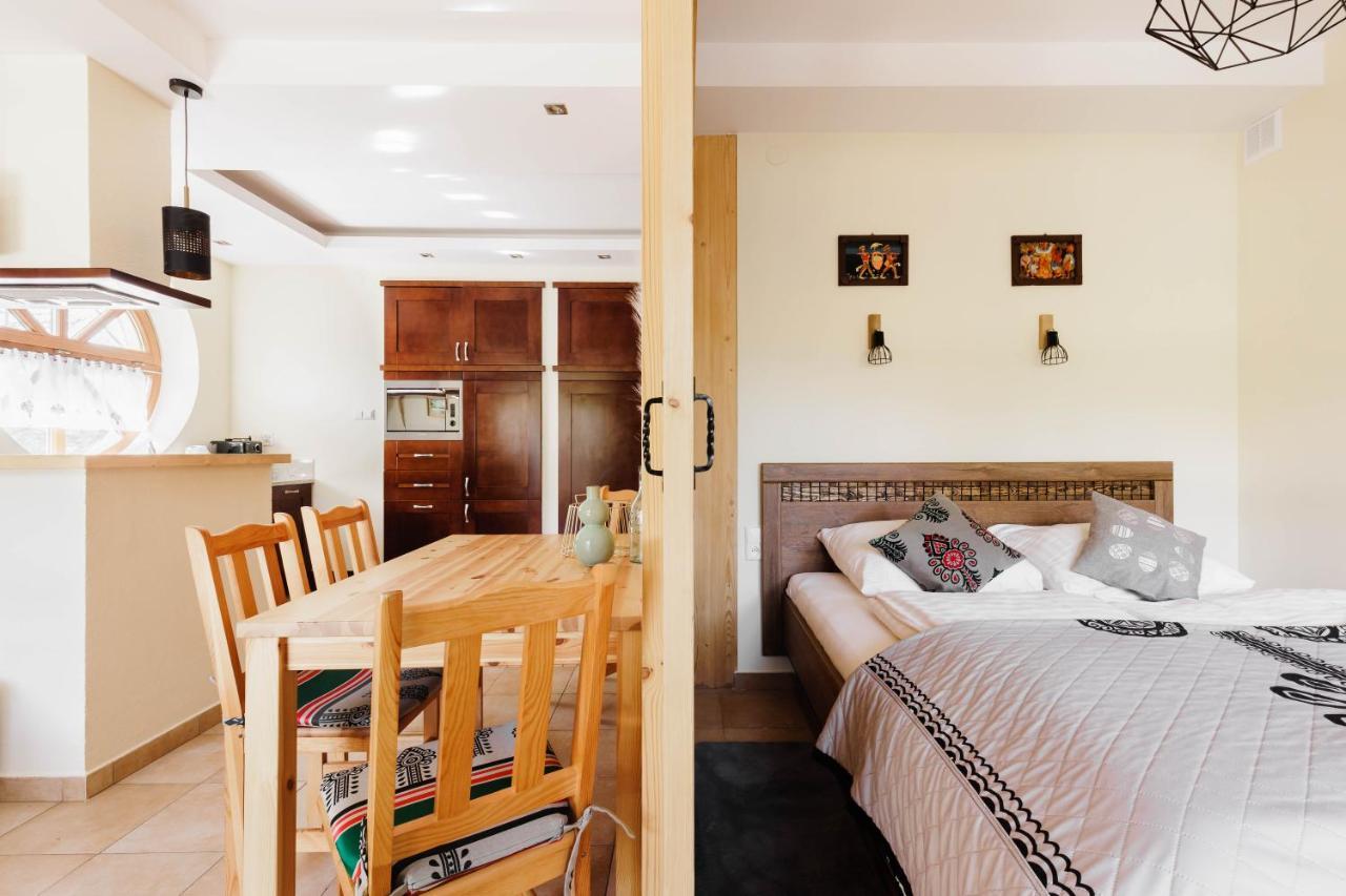 Apartamenty Chata Pod Reglami Zakopane Exterior foto